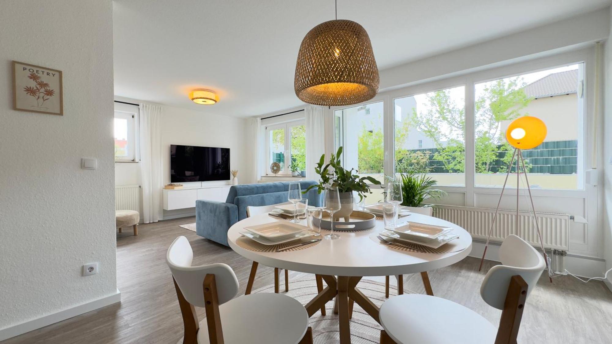 Fewo Am Park - 4P, Boxspringbett, Balkon, Smarttv, Gesundbrunnen, Familienfreundlich Хале Екстериор снимка