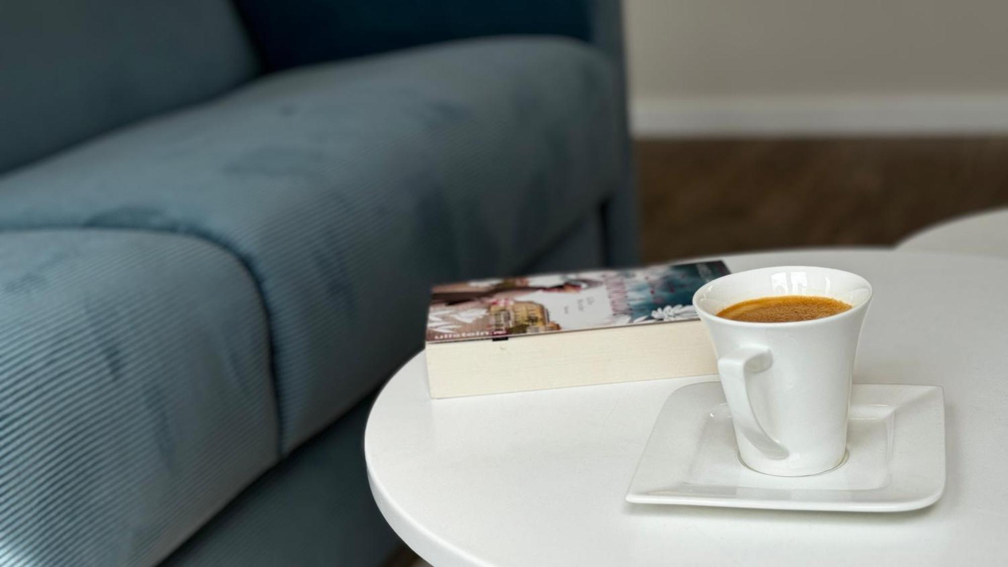Fewo Am Park - 4P, Boxspringbett, Balkon, Smarttv, Gesundbrunnen, Familienfreundlich Хале Екстериор снимка