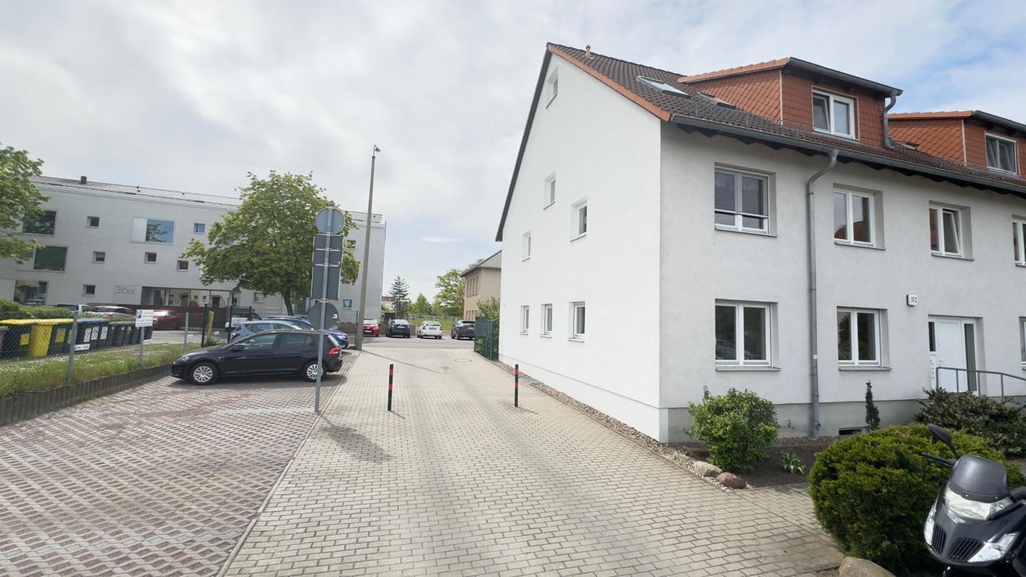 Fewo Am Park - 4P, Boxspringbett, Balkon, Smarttv, Gesundbrunnen, Familienfreundlich Хале Екстериор снимка